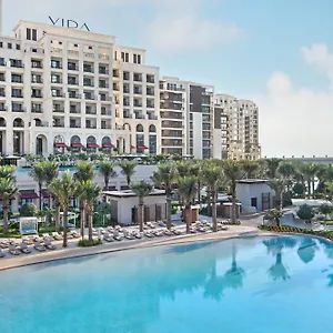 Vida Creek فندق