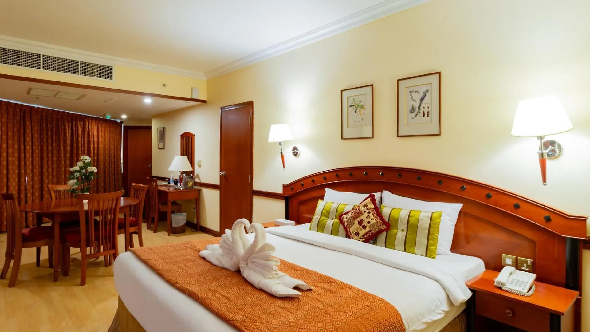 City Palace Hotel Dubai 3*,  Emirados Árabes Unidos